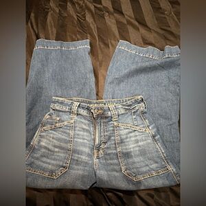 AMERICAN EAGLE ULTRA WIDE LEG STRETCH JEANS